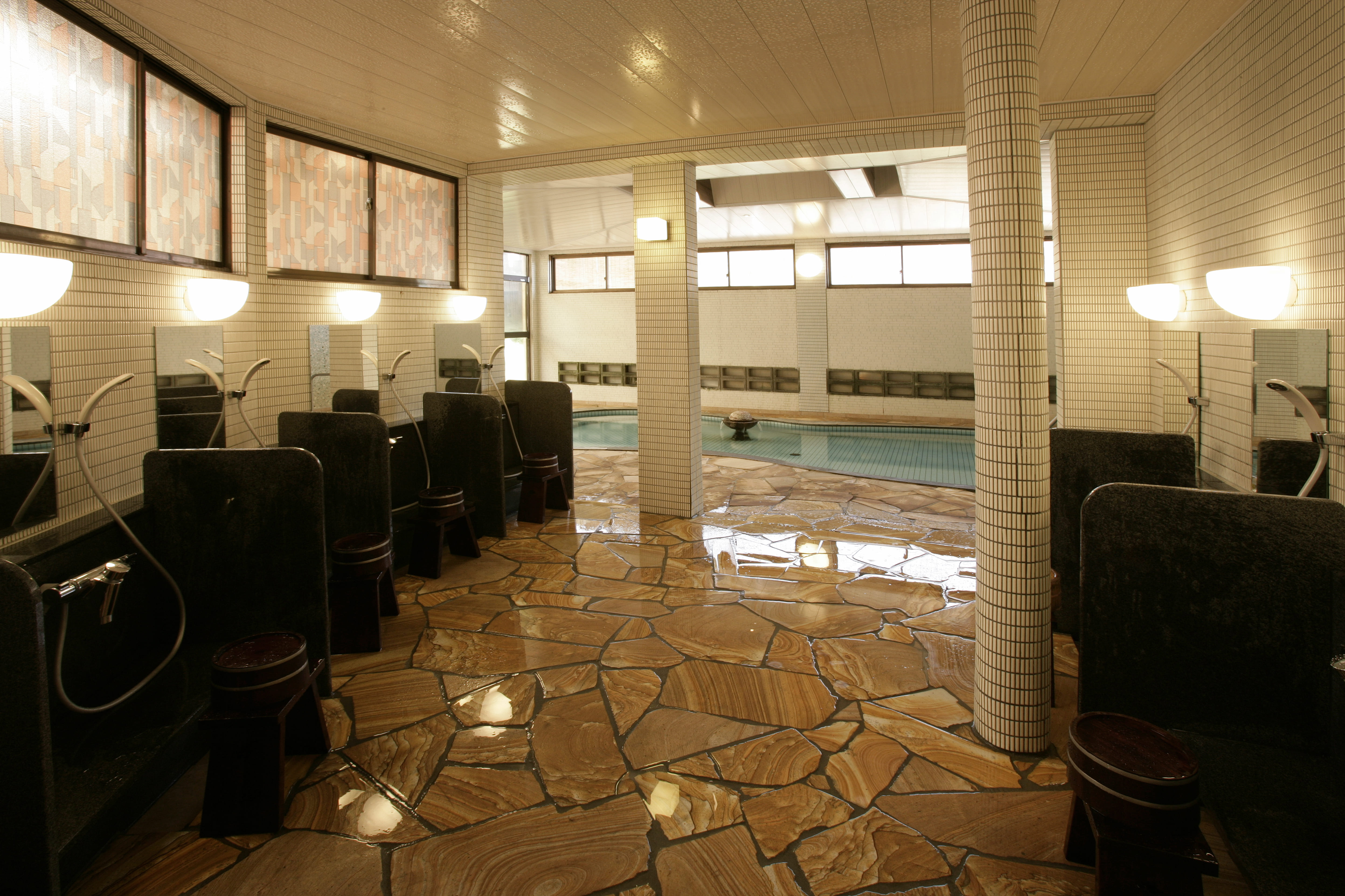 Yudanaka Onsen Japanese-style inn Masuya 4