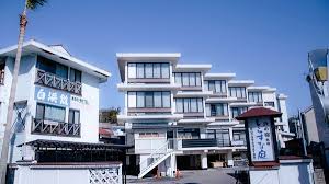 HOTEL SHIRAHAMAKAN